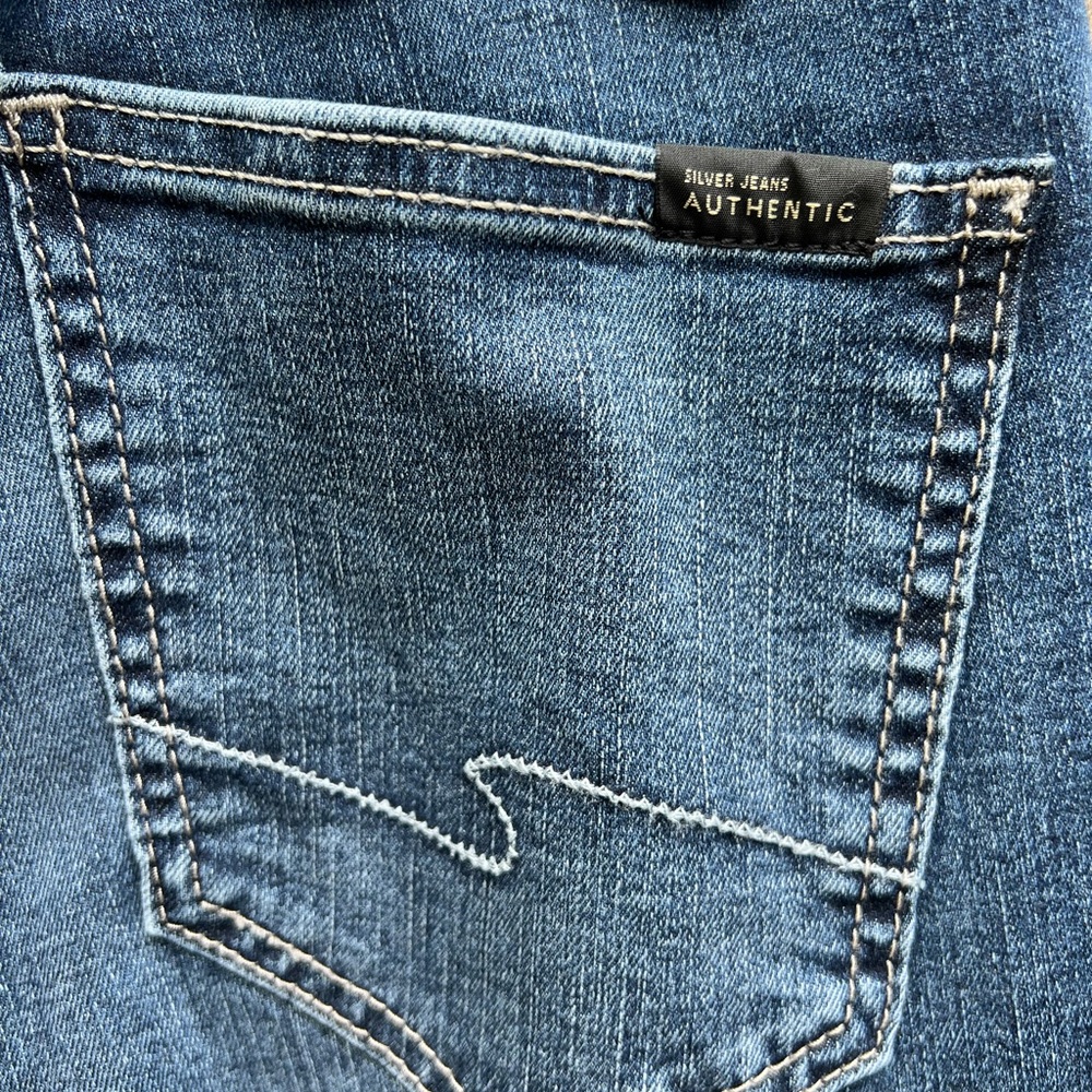 SILVER Authentic Jeans Curvy Mid Slim Jeans size 10 -L 27 NWT - Picture 8 of 10
